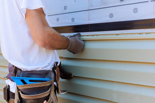 Trusted Emergency Siding Repair service in Edgewater, FL - Creative Siding